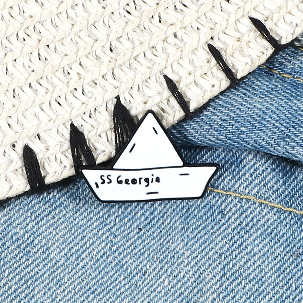 Paper Boat Enamel Pin SS Georg – Buckle Pin Ss Bewertung und Preis